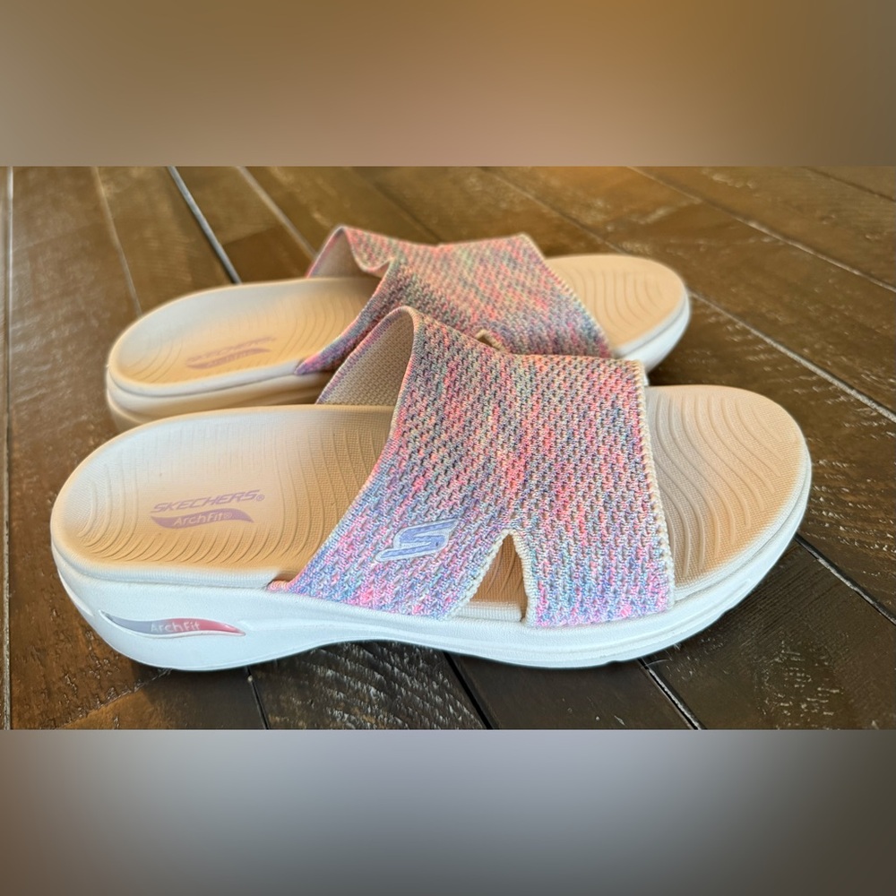 Skechers Women's Multicolor Knit Slide Sandals